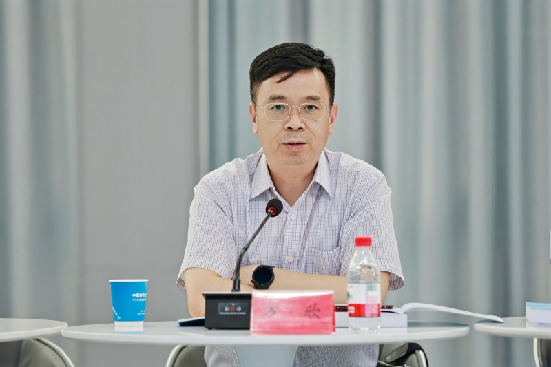 发言.jpg